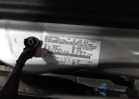 2013 Ford Focus Titanium z USA, uszkodzony, nr VIN 1FADP3N23DL284422